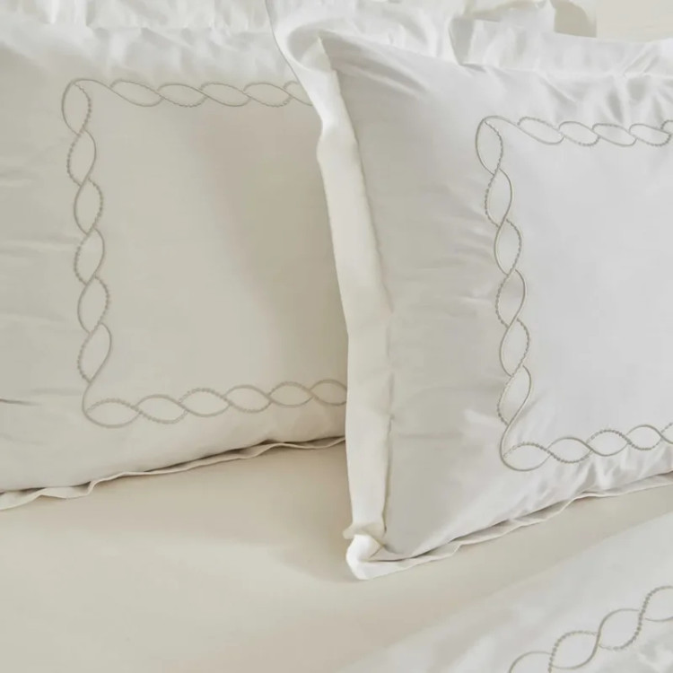 سرویس جهیزیه 10 پارچه کاراجاهوم Bride Coll Daphne کرم karaca home