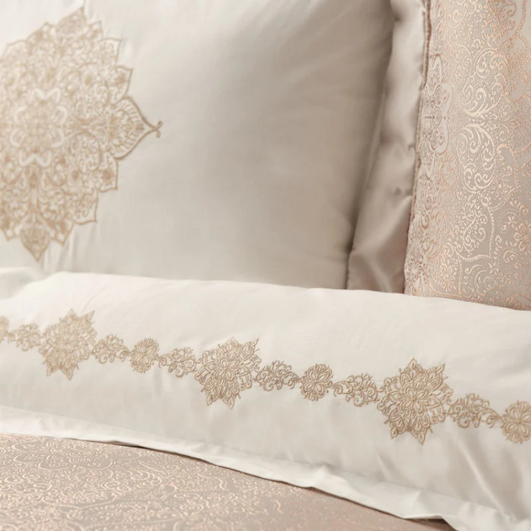سرویس جهیزیه 8 پارچه کاراجاهوم Maira مسی karaca home