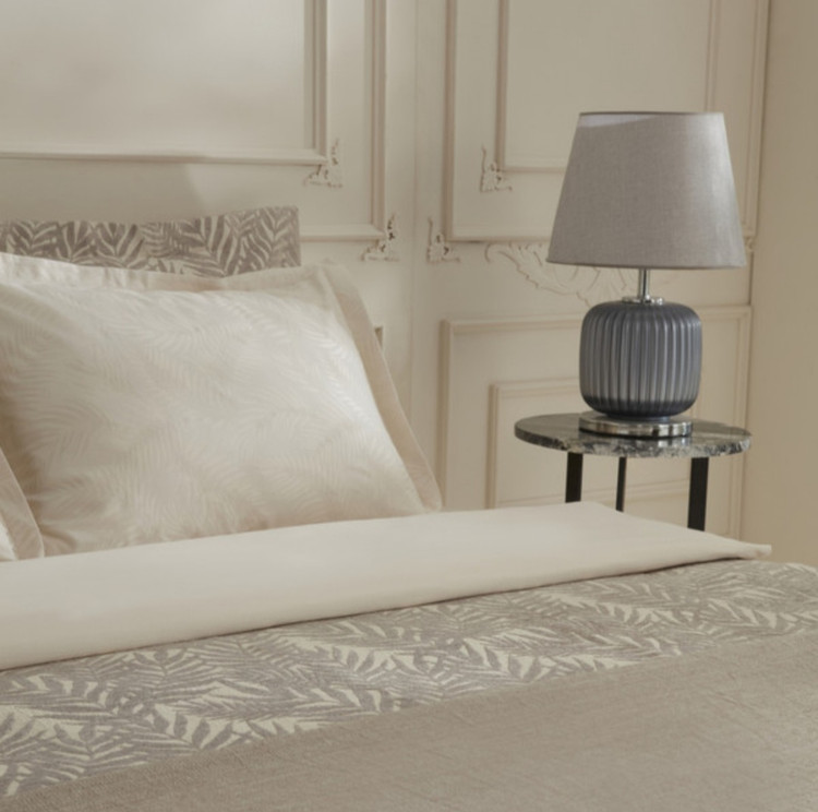 سرویس جهیزیه 8 پارچه کاراجاهوم کیت نقره karaca home kate