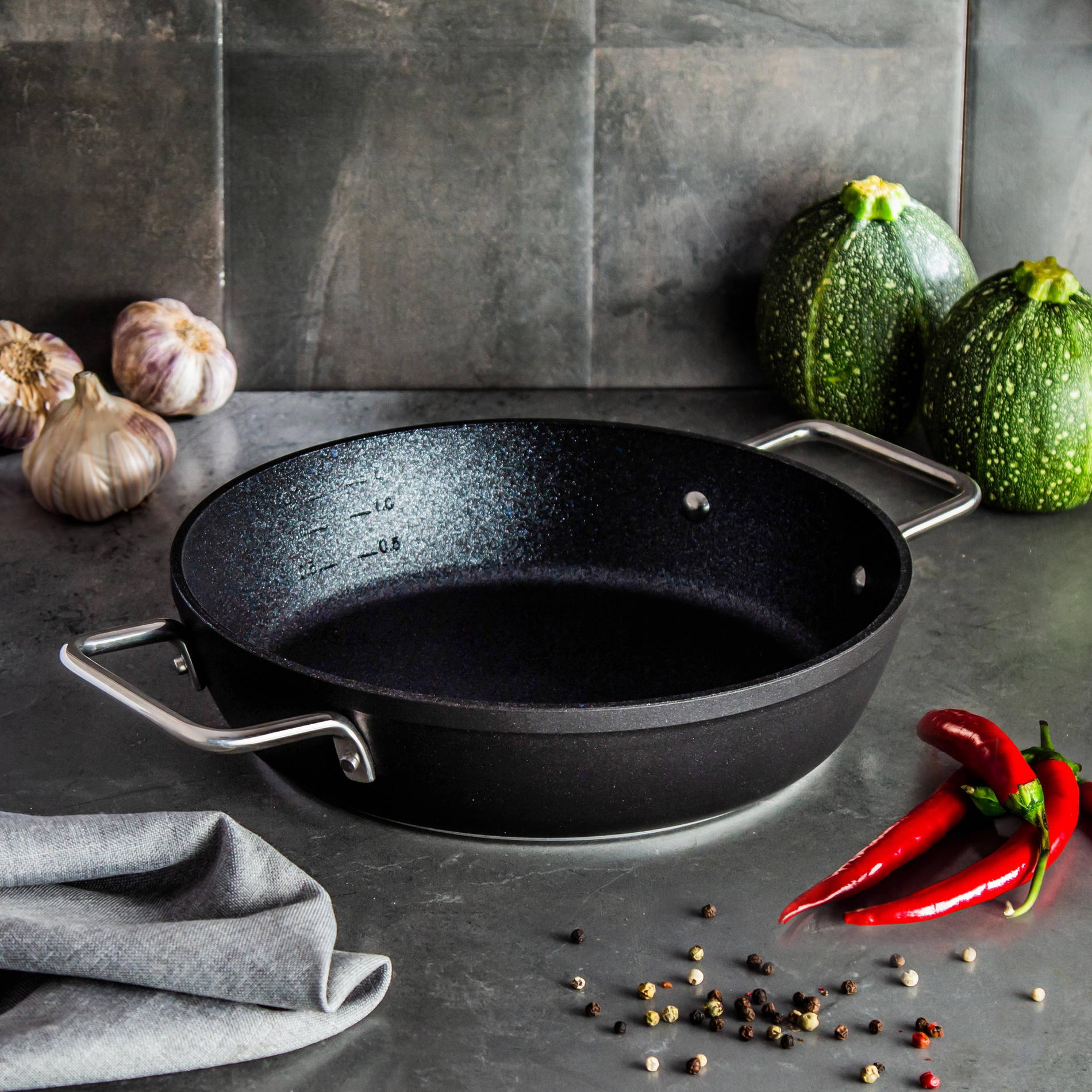 تابه دودسته سنگی آدامانت فیسلر آلمان (اصل) مدل Fissler Adamant